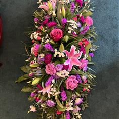 Mixed Pink Coffin Spray 