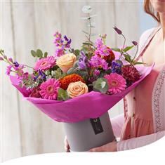 Mother&#39;s Day Hatbox - Cheerful Greetings (Large)