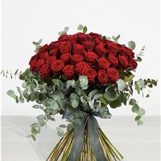 Luxury Rose Handtied 