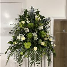 Large Pedestal Arrangement 