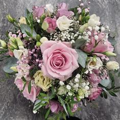Standard pink and White Bouquet