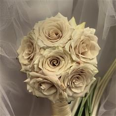 Menta Rose Bridesmaid Bouquet 