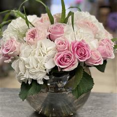 25 Rose and 5 Hydrangea Globe 