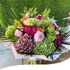 Sophisticated Green and Pink Bouquet (Premium)